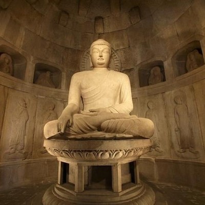 석굴암