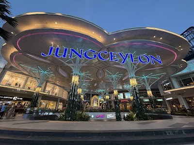 정실론 쇼핑센터 (Jungceylon Patong Phuket)
