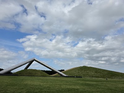 모에레누마공원 (Moerenuma Park)