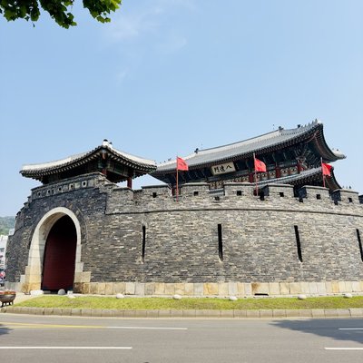 팔달문