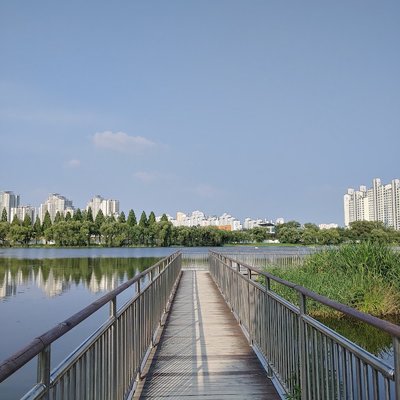 일월호수공원