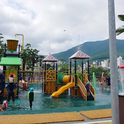 독봉산 웰빙공원