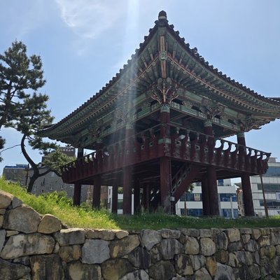 진남관